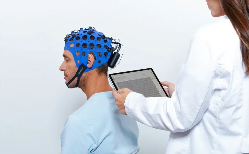 دستگاه qeeg
